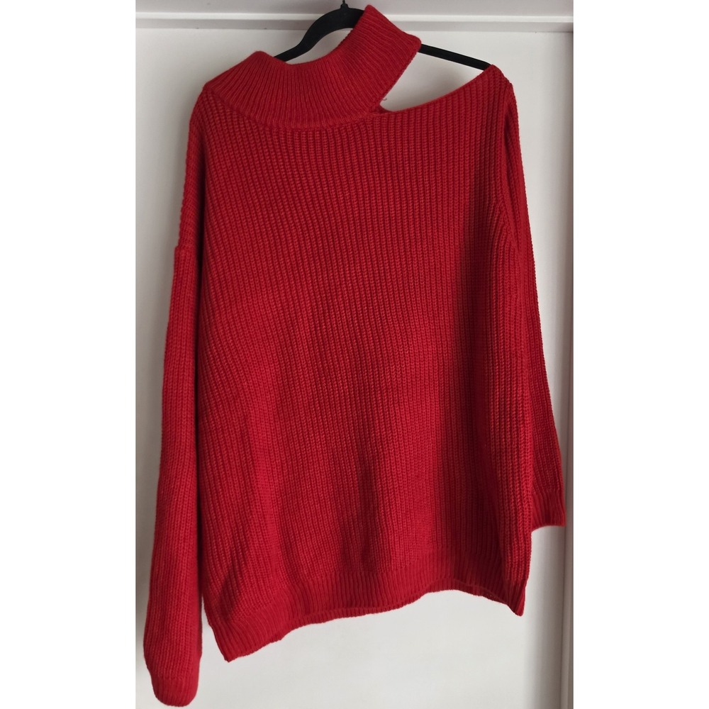 NWT Vine & Love Women's Red Long Sleeve Sweater Size L Cutout Neck